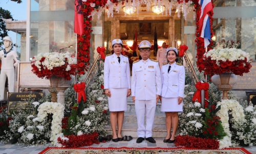 ร่วมงานเทิดพระเกียรติพลเรือเอก พระเจ้าบรมวงศ์เธอ พระองค์เจ้าอาภากรเกียรติวงศ์ กรมหลวงชุมพรเขตอุดมศักดิ์